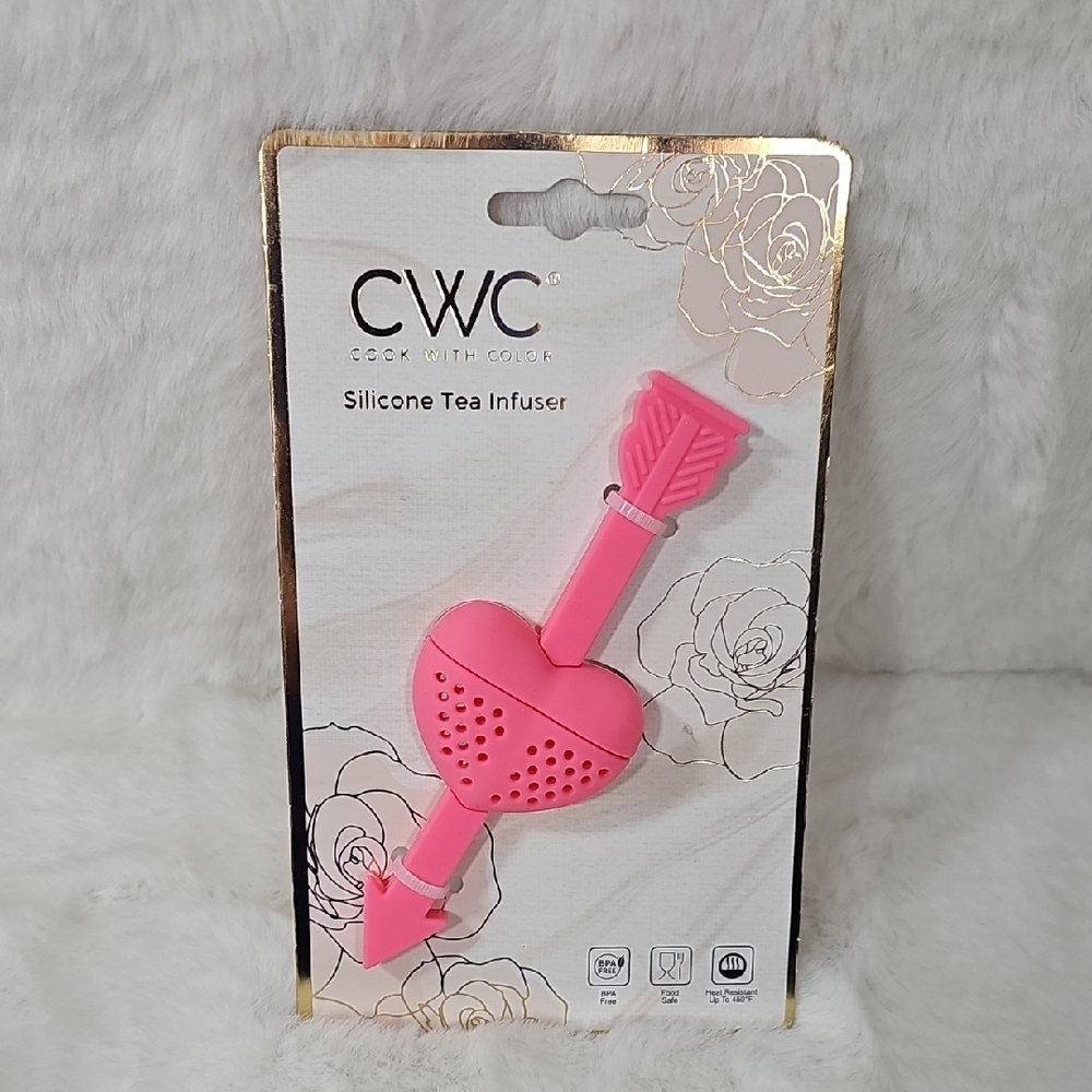 CWC Pink Heart & Arrow Silicone Tea Infuser